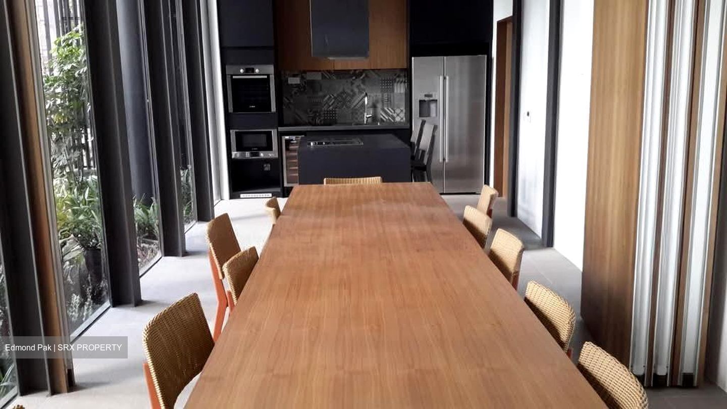 PS100 (D2), Office #566149041